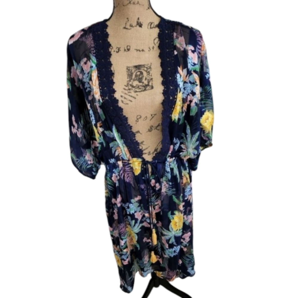 CLUB Z Floral lace‎ trimmed semi sheer kimono coverup plus size new!!!